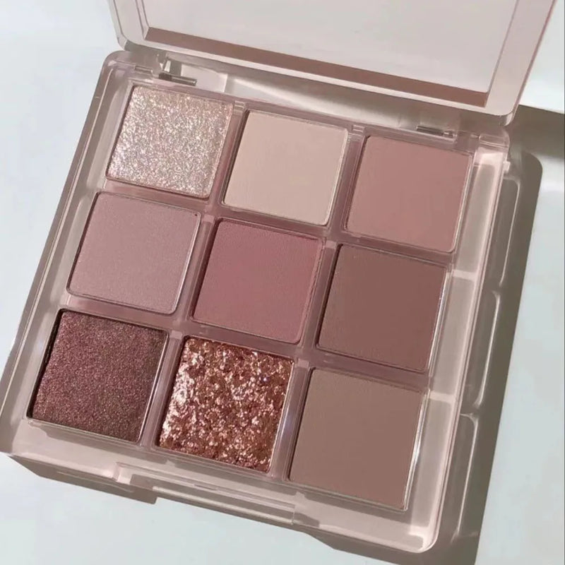 Paleta de Sombras Nove Cores Com Longa Duração Dia a DIA.